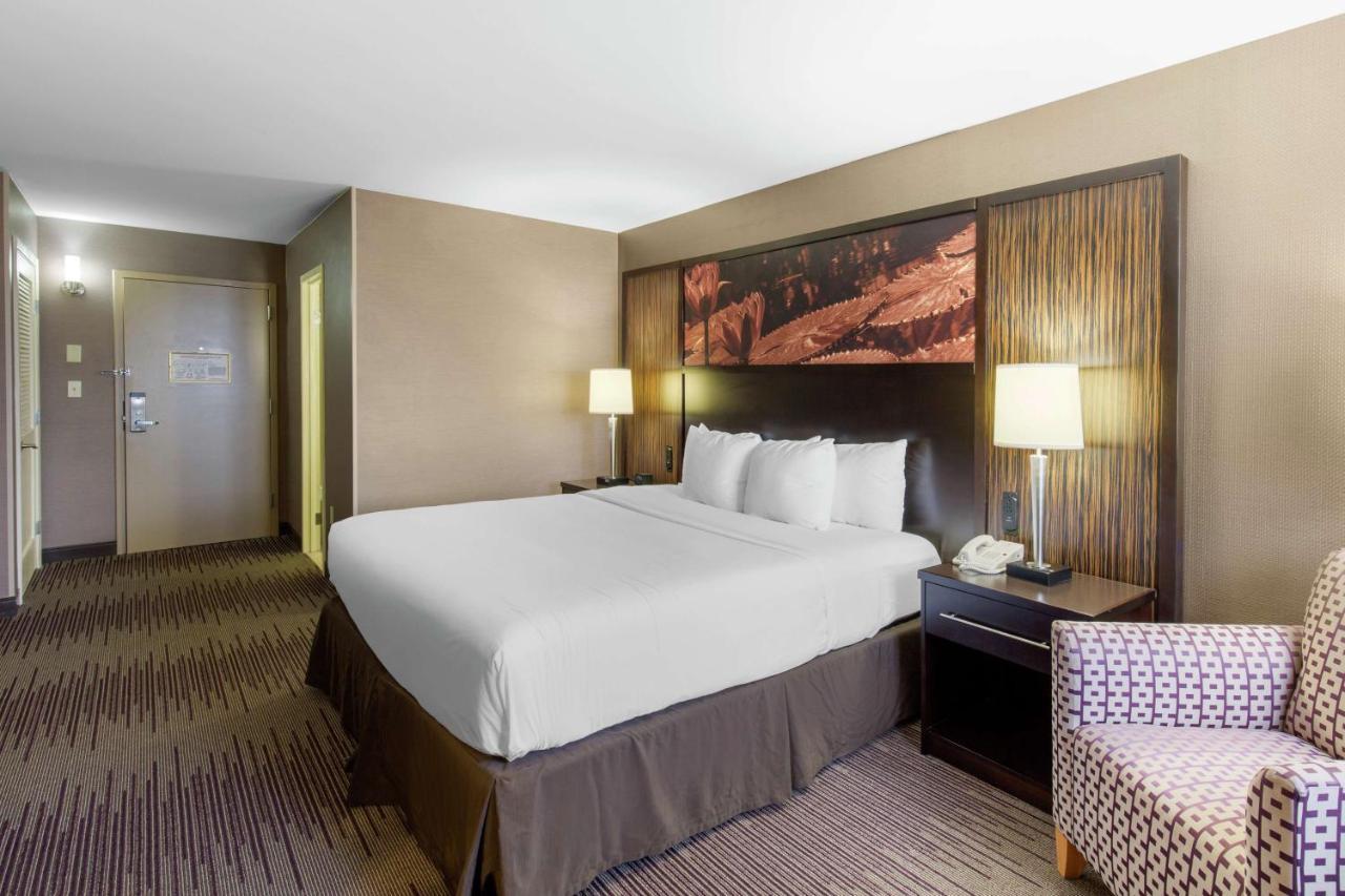 Doubletree By Hilton Downtown Wilmington - Legal District Dış mekan fotoğraf