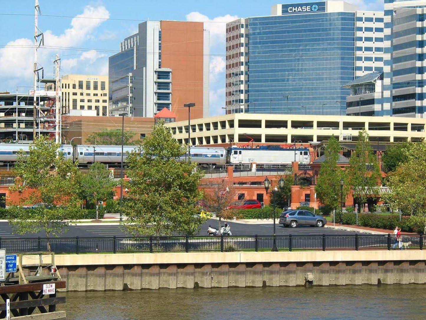 Doubletree By Hilton Downtown Wilmington - Legal District Olanaklar fotoğraf